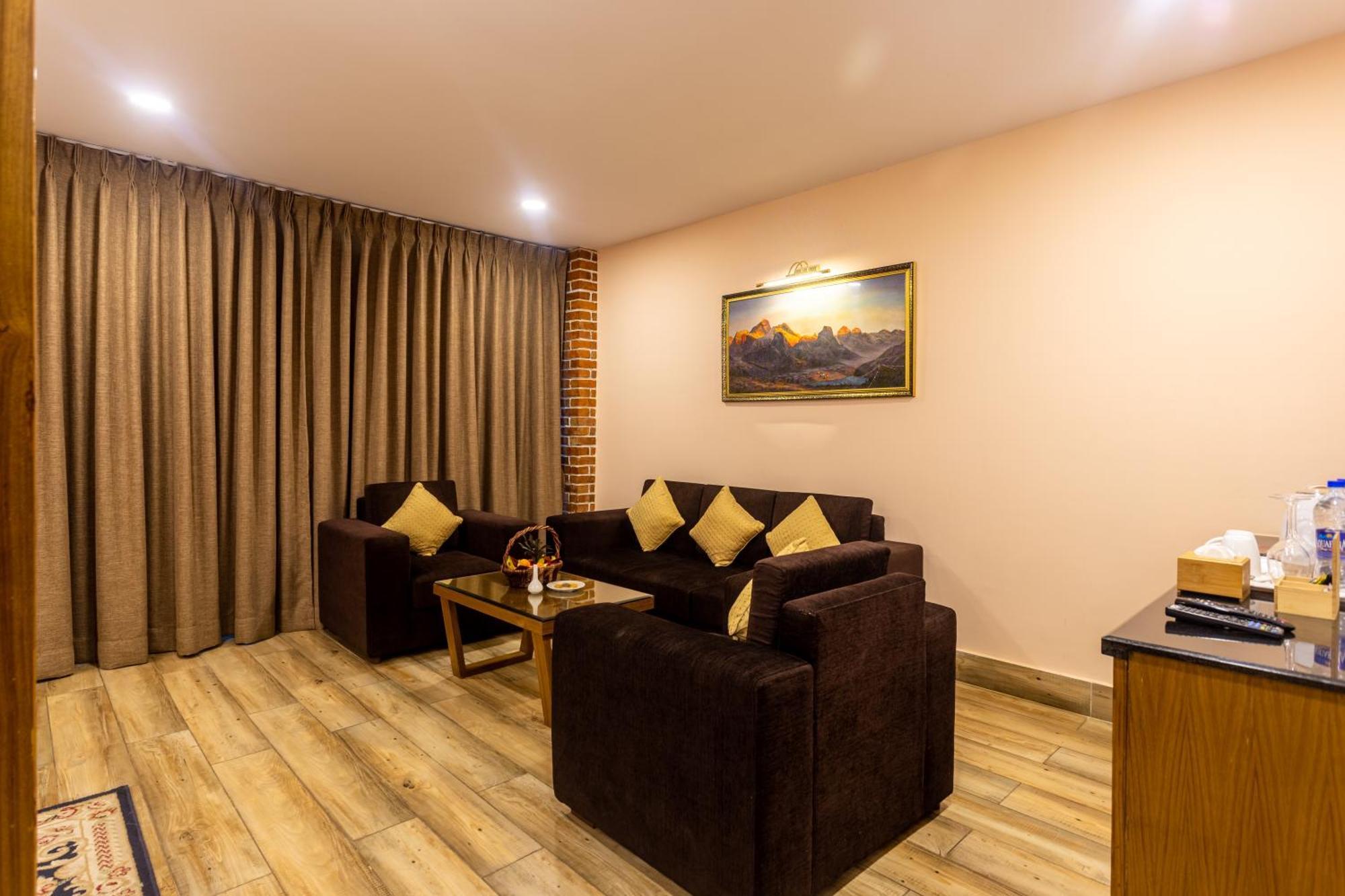 Bhairāhawā Dreamland Gold Resort & Hotel מראה חיצוני תמונה
